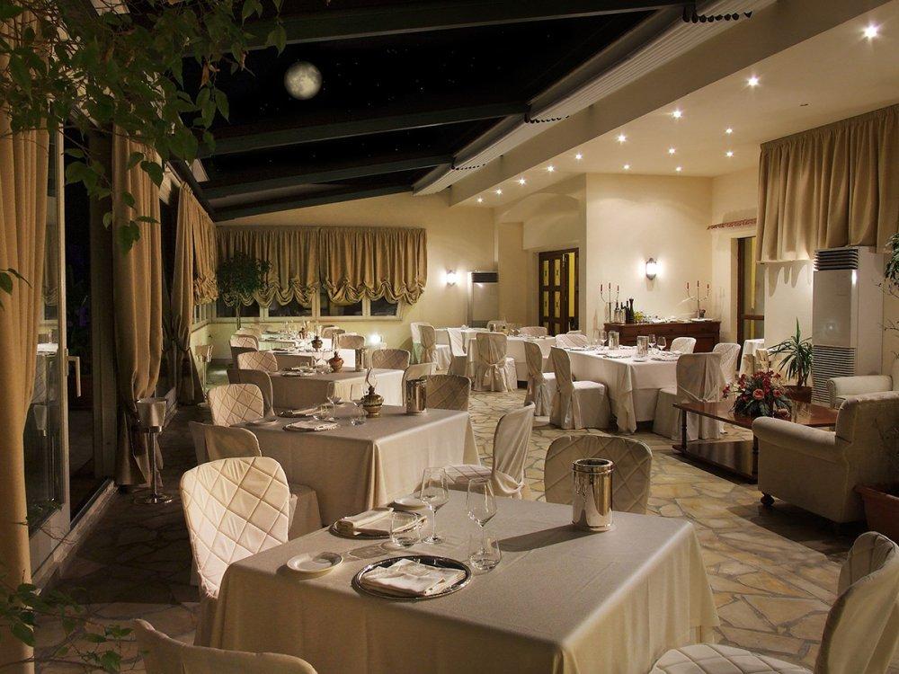 Hotel Federico II Central Palace Palermo Bagian luar foto