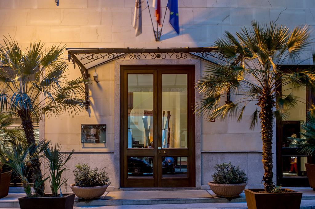 Hotel Federico II Central Palace Palermo Bagian luar foto